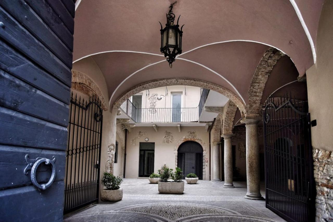 Corte Trento Desenzano del Garda Zewnętrze zdjęcie